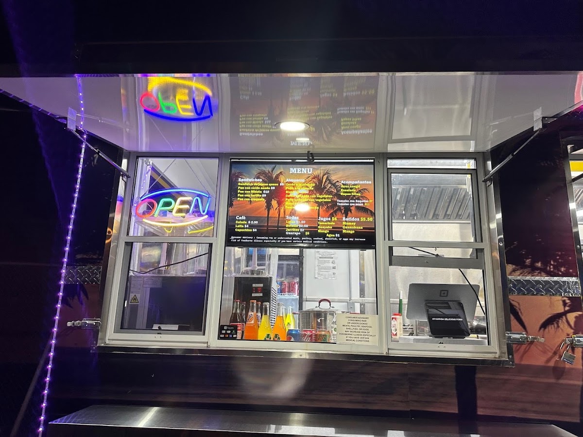 Ah-Manda Food Truck